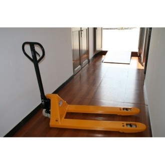 Hand Pallet Truck 2 Ton Black Pump (SBAD20)